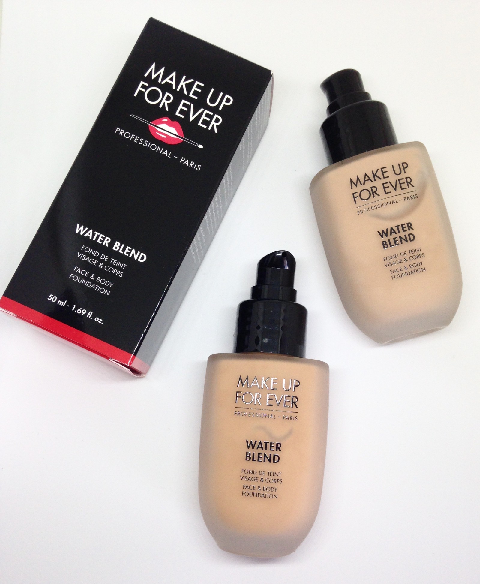 Ever тональный. MUFE Water Blend Foundation r370. Тональный крем make up Forever Water. Мейкап Форевер тональный крем Water. MUFE тональный крем.